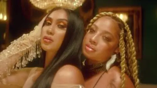 Queen Naija - I'm Her (feat. Kiana Ledé)