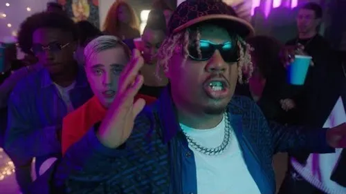 KANOÉ - BONKASA (feat. NAZA)