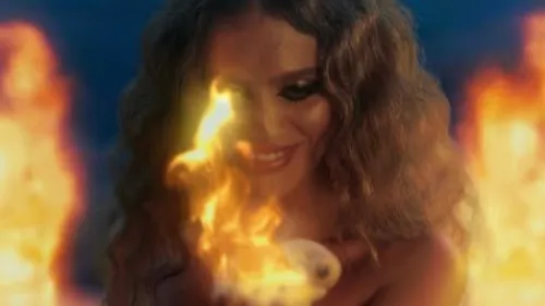 Elyanna - Ghareeb Alay (feat. Balti)