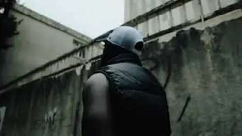 Douma Kalash - Je Repense (feat. Bolémvn)