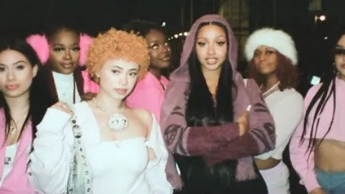 PinkPantheress - Boy’s a liar Pt. 2 (feat. Ice Spice)