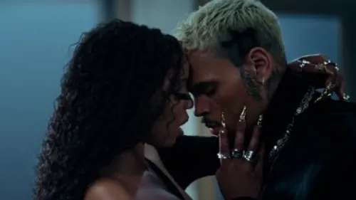 Chlöe - How Does It Feel (feat. Chris Brown)