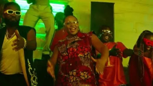 Yemi Alade - Jo Jo (feat. Bisa Kdei)