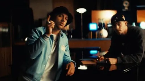 Bekar - Fisheye (feat. PLK)