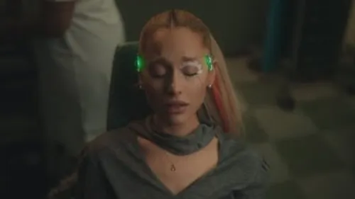 Ariana Grande - we can't be friends (wait for your love)