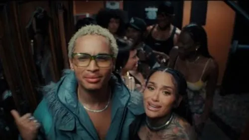 DESTIN CONRAD, Kehlani - BAD BITCHES