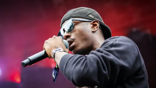 Werenoi enflamme La Cigale avec sa release party et repart en...