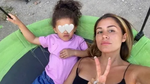 Anais Camizuli répond aux accusations de maltraitance sur sa fille