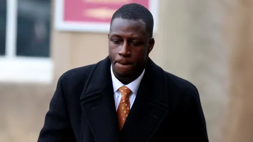 Benjamin Mendy déclaré non-coupable de six accusations de viol,...
