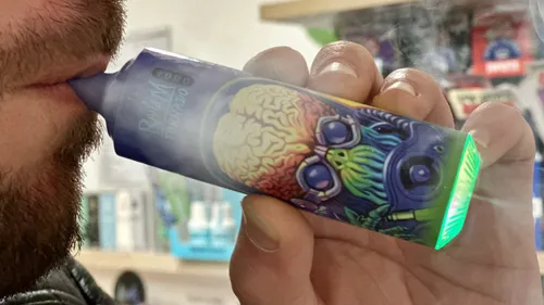 Cigarettes électroniques : pour limiter la consommation l’État...