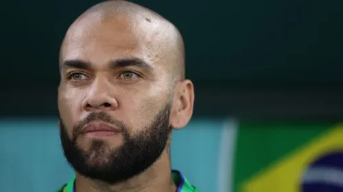  Dani Alves : traitement de faveur pour le footballeur en prison