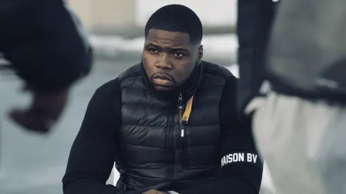 Fresh reçoit un projectile et stoppe son concert ! (vidéo)