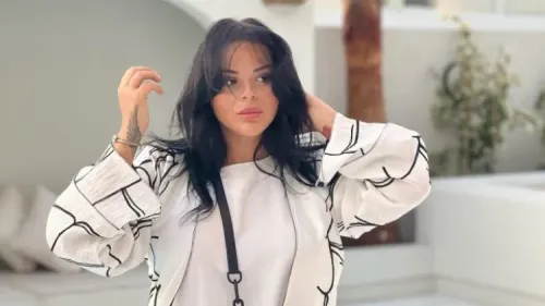 Sarah Fraisou quitte son compagnon footballeur en direct après...