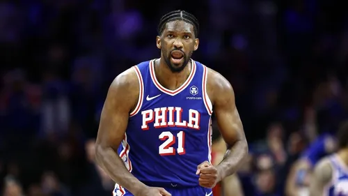 Joël Embiid a envoyé une lettre à Emmanuel Macron !