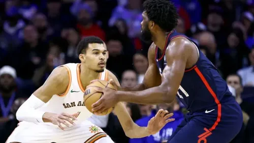 Joel Embiid réalise une performance historique en NBA avec 70 points
