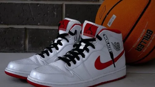 Nike : toutes les 5h la marque gagne 3 millions de dollars grâce au...