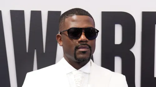 Ray J soutient Cardi B face aux controverses lancées par Hazel-E