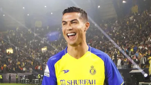 Ronaldo retrouve ses coéquipiers du Real Madrid lors d'un match amical