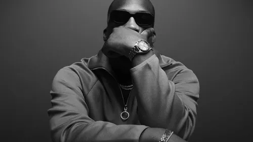 Quels sont les rappeurs français les plus écoutés en février 2025 ?