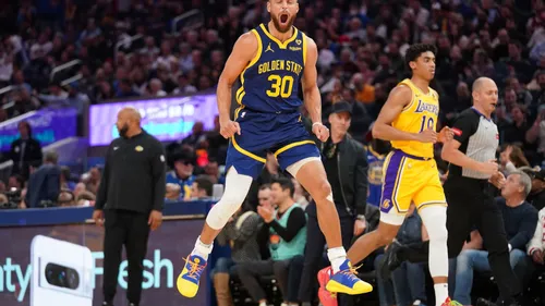 Nouveau trophée de prestige pour Stephen Curry !