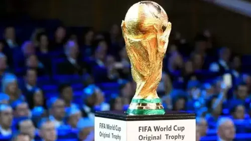 Coupe du Monde 2030 : la FIFA célébrera ses 100 ans avec une...