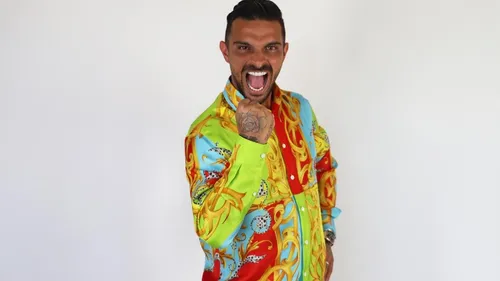 Julien Tanti animateur de l’émission JLC Family vs La Mif ? 