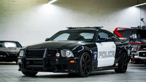 Barricade, le Mustang de 'Transformers', en vente : une pièce de...