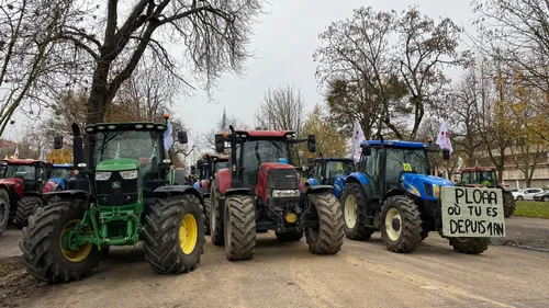 Agriculteurs en colère : un vendredi noir sur les routes de...