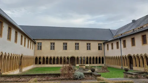2025 : Inauguration du jardin suspendu au cloîtres des Récollets à...
