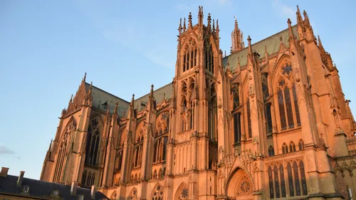 Incident Cathédrale de Metz : un homme armé d’un couteau et...