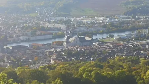 Lorraine : un conducteur de bus scolaire arrêté sous stupéfiants