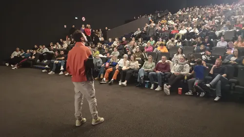 Cinéma : Kev Adams en Avant-Première au Kinépolis de...