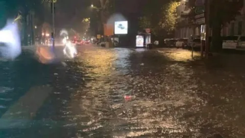 Agen : un orage diluvien déverse des quantités de pluie...