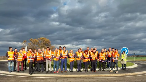 Inauguration d'un carrefour giratoire à Franken