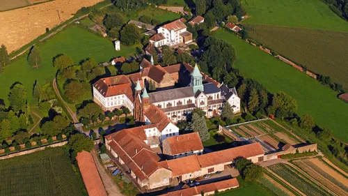 L'abbaye d'Oelenber continue d'attirer, malgré le départ des moines