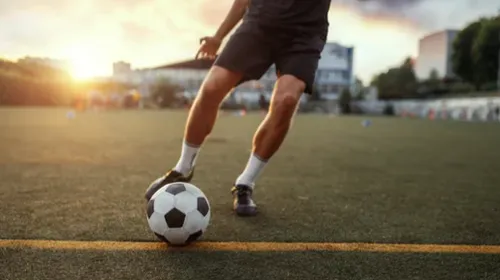 Nassim Titebah signe un contrat professionnel avec Dijon
