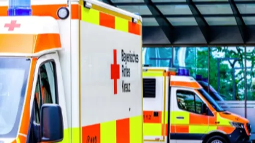 Allemagne : un pont s'effondre en pleine nuit à Dresde, sans causer...