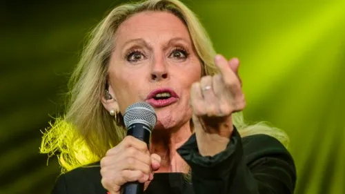 La chanteuse Véronique Sanson hospitalisée