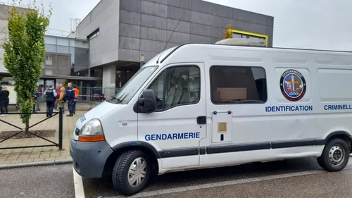 Benfeld : une professeure agressée au couteau par un élève de 14...