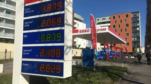 Strasbourg : à la pompe, les automobilistes oscillent entre soupe à...