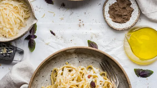 Pâtes carbonara et morilles