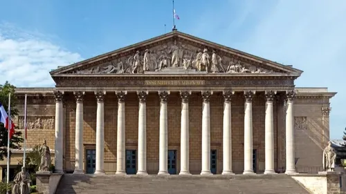 11/12/23 : Le projet de loi immigration à l’Assemblée Nationale