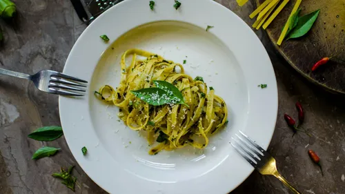 Tagliatelles au pesto maison
