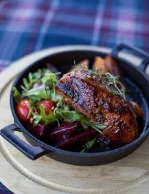 Magret de canard au romarin