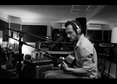 Gérald de Palmas fait monter le buzz sur les réseaux sociaux