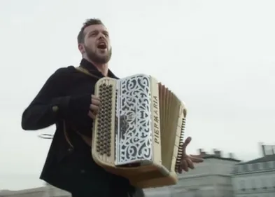 L'album de Claudio Capéo atteint des sommets avec plus de 100.000...