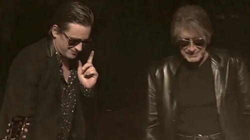 Thomas Dutronc vit désormais avec son père, Jacques 