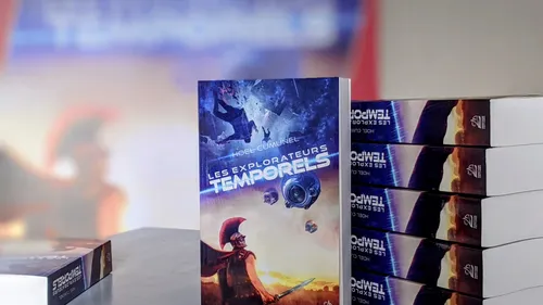 Hoel Cumunel sort son premier livre "Les Explorateurs temporels" 