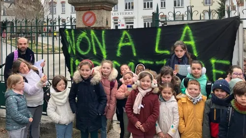 Pontivy : une classe de l'école Jules Ferry menacée de fermeture 