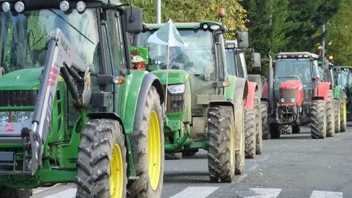 Niort : les agriculteurs vont installer des barrages filtrants...